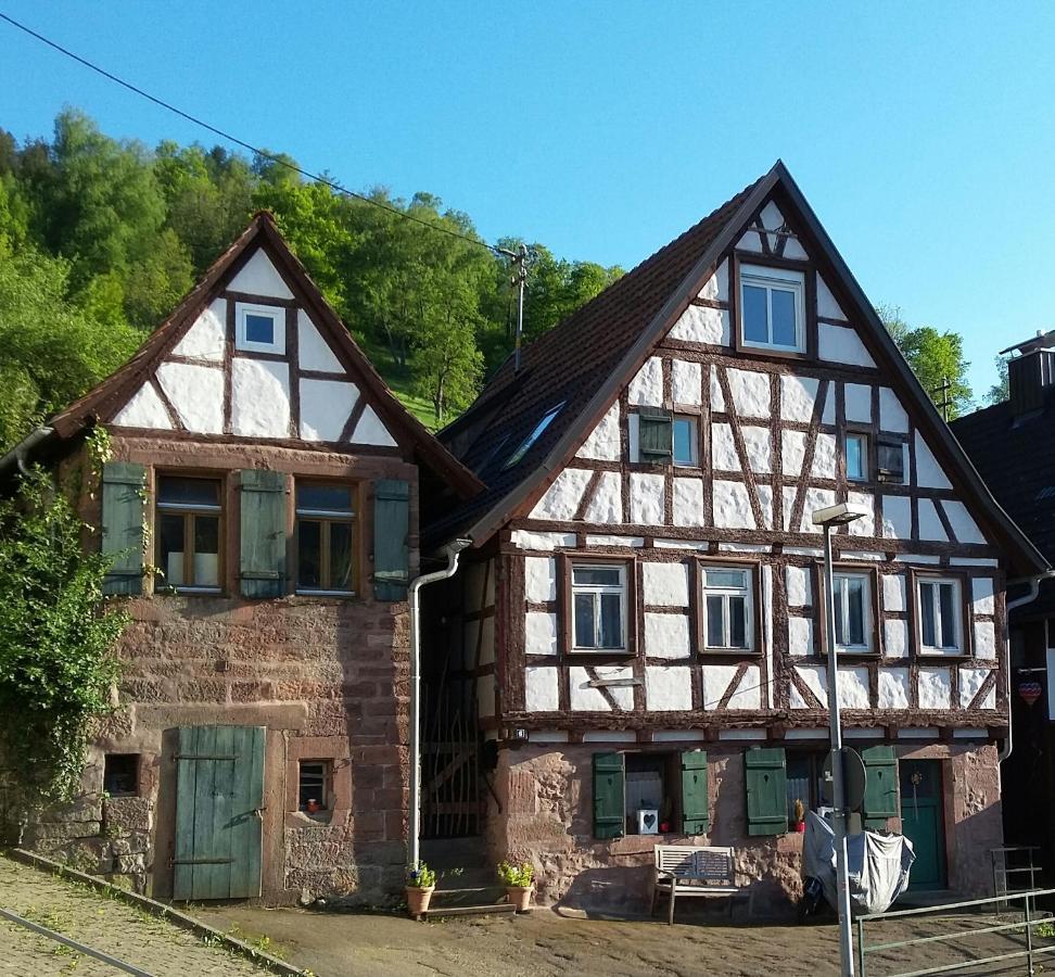 Meisterhaus Alpirsbach Loft Bagian luar foto